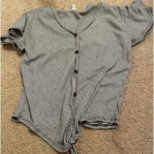 V-neck short sleeve striped shirt with buttons